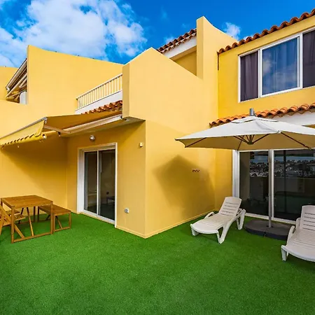Great Terrace Ac In Heated Pool Wifi Parking Apartment